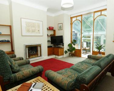 Sitting/Dining Room