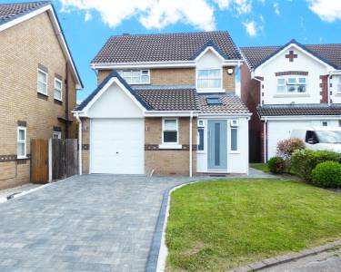 3 bedroom detached house for sale