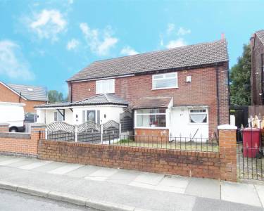 3 bedroom semi-detached  for sale