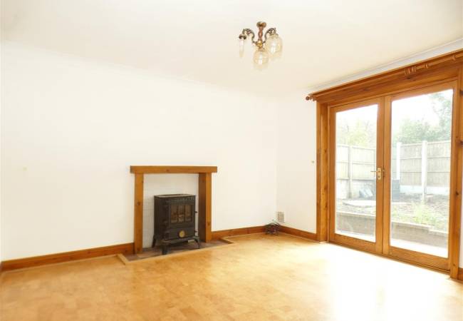 Sitting Room/Bedroom