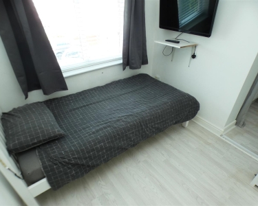 Bedroom 4/5