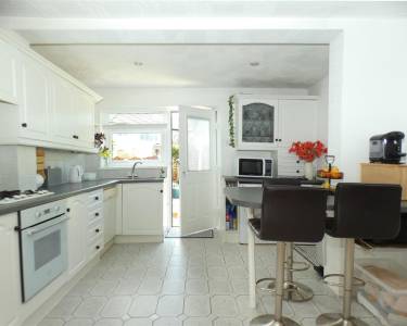 Breakfast Kitchen