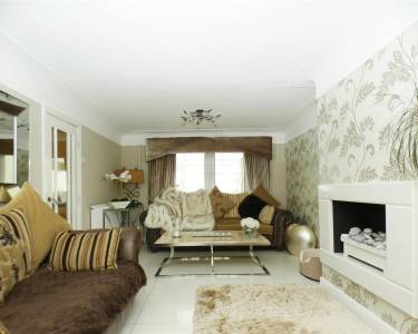 Through Lounge